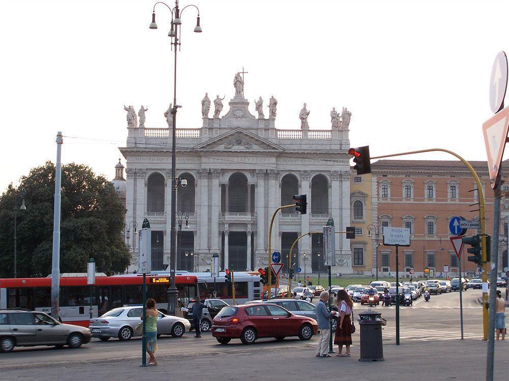 San Giovanni In Laterano Roma Exterior foto